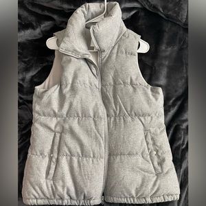 Grey Old Navy puffer vest Medium